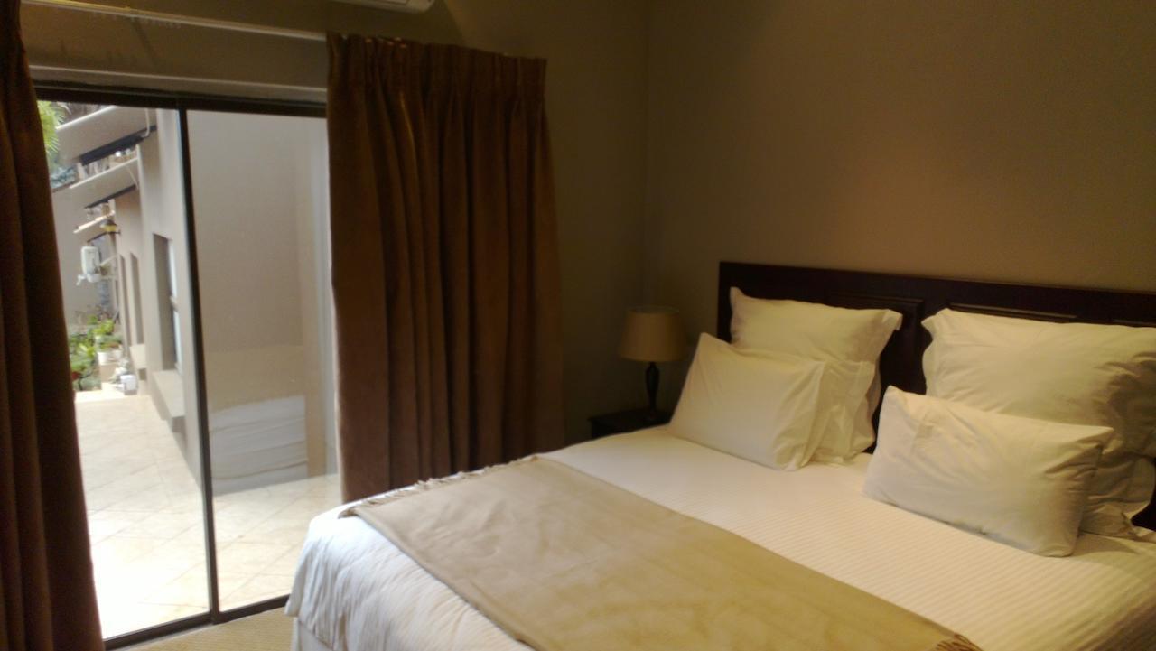WoodRidge Palms Boutique Hotel Swartruggens Extérieur photo